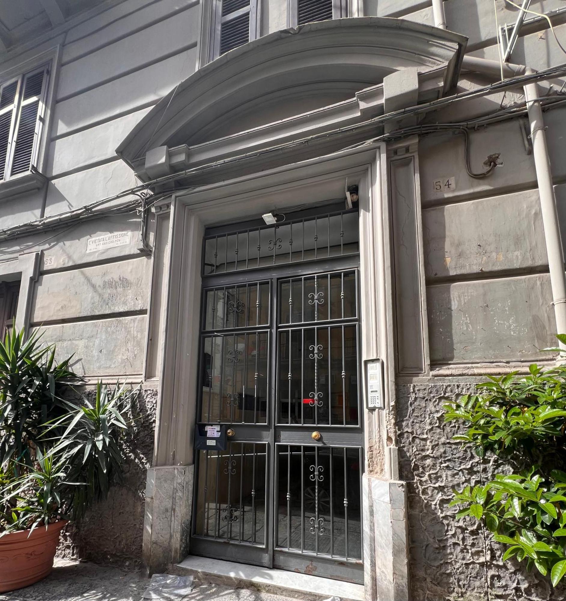 Appartamento Casa Tua Al Centro Di Napoli Esterno foto